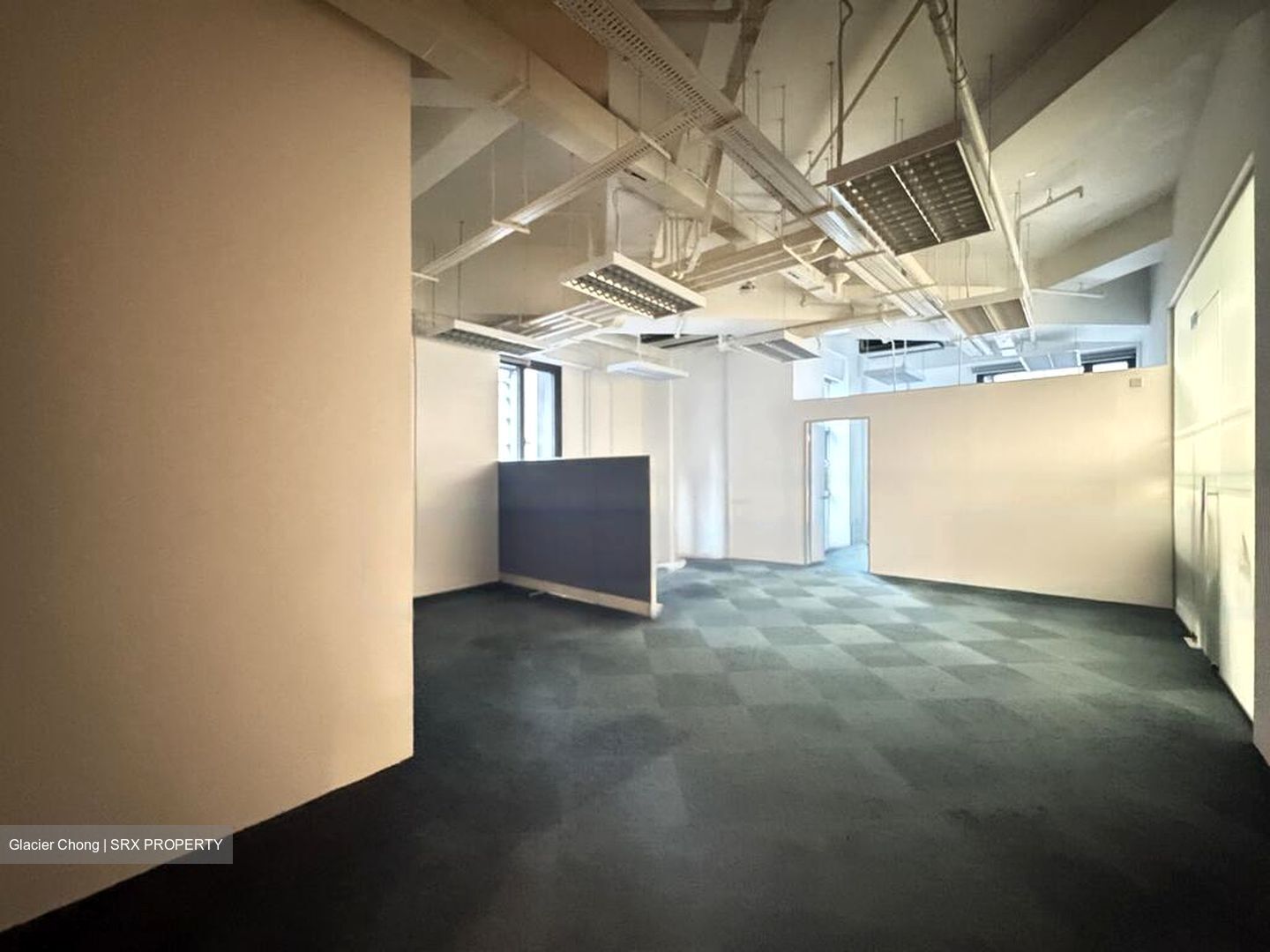PLUS (D1), Office #462655431